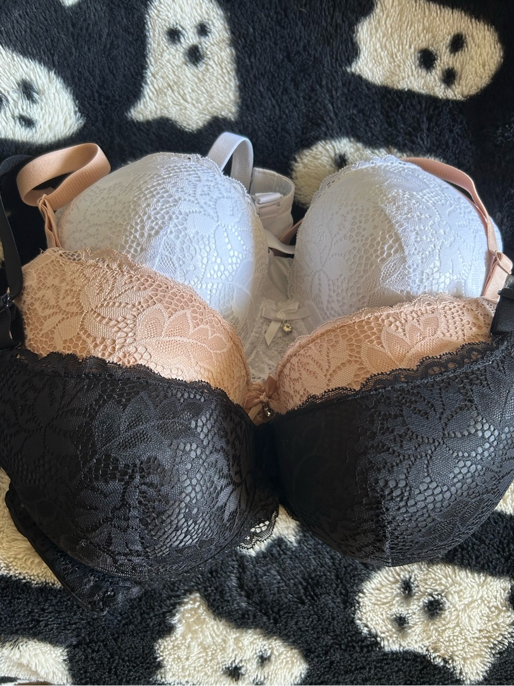 Lace Push-Up Bra Set in Black, Nude & White